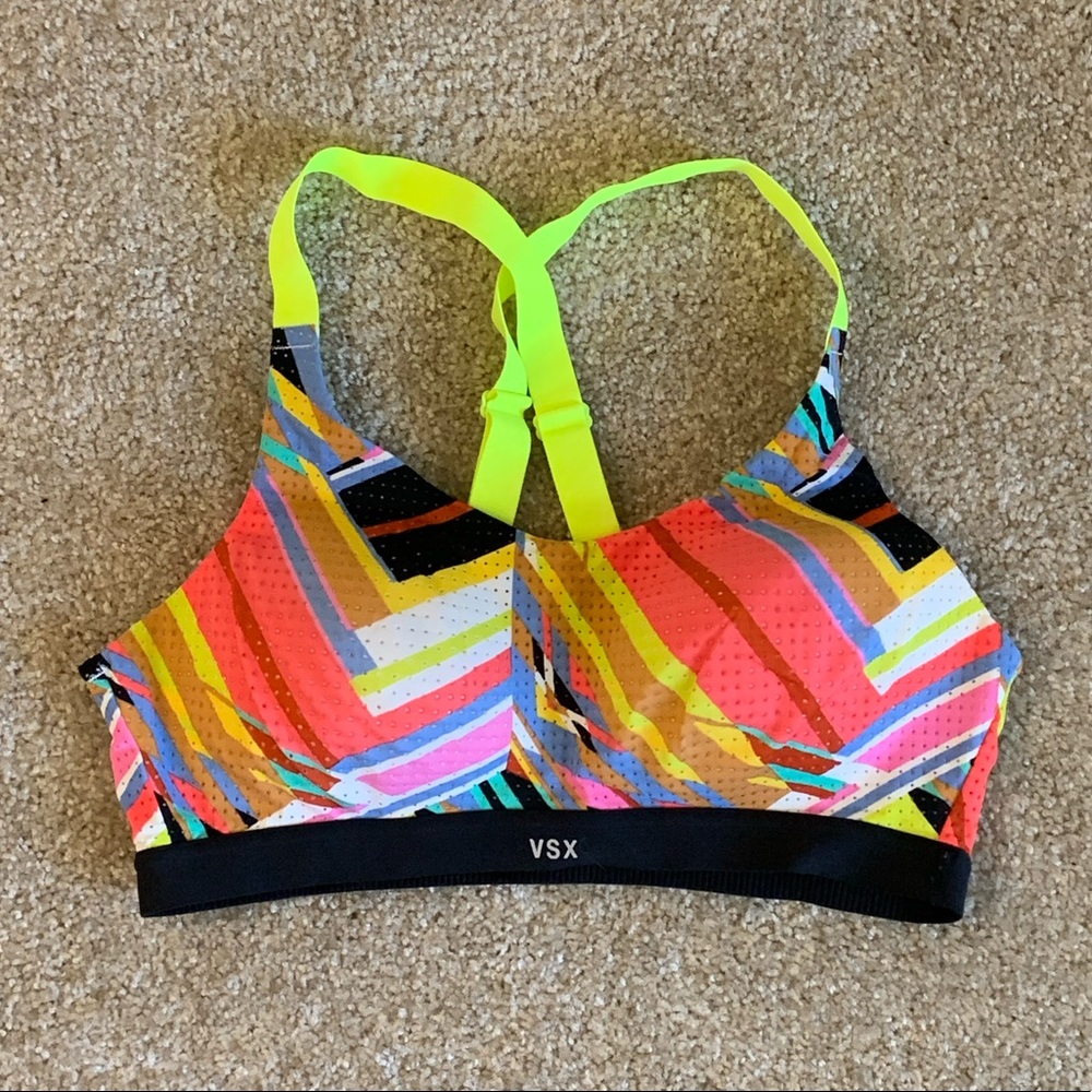 VS Sports Bra 36B Never worn